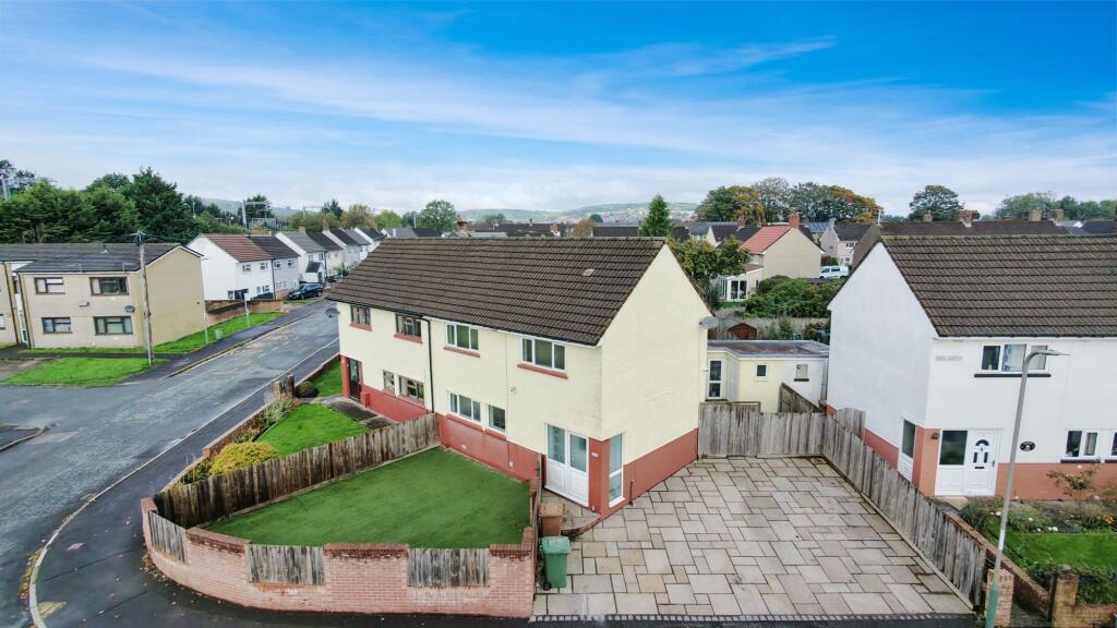 Main image of property: Heol Trecastell, Caerphilly, CF83