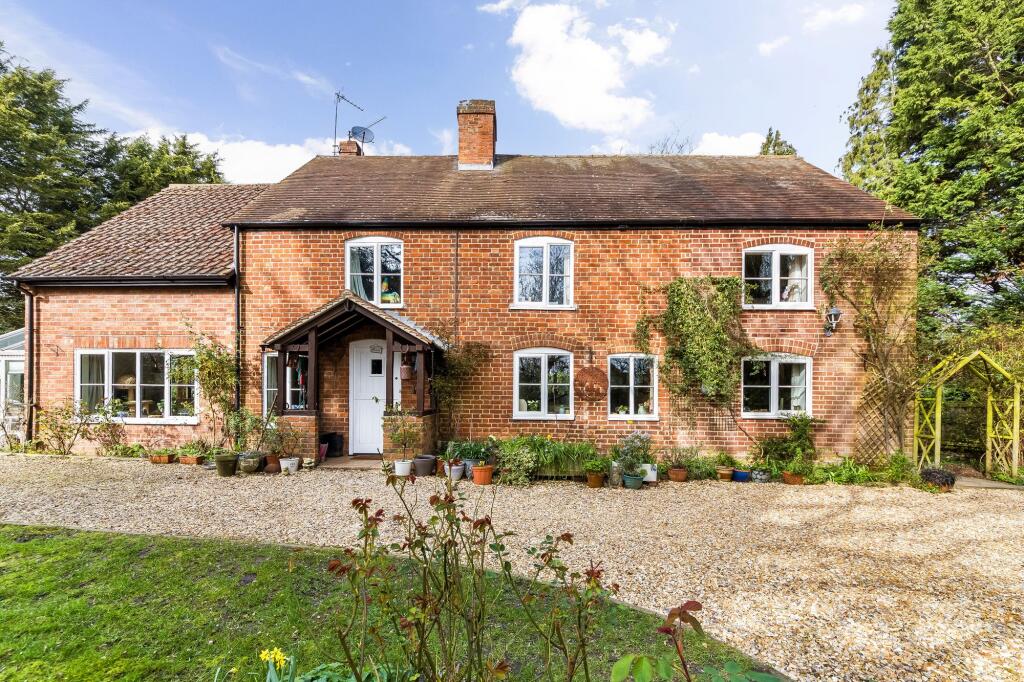 Main image of property: Henleys Lane, Drayton, OX14
