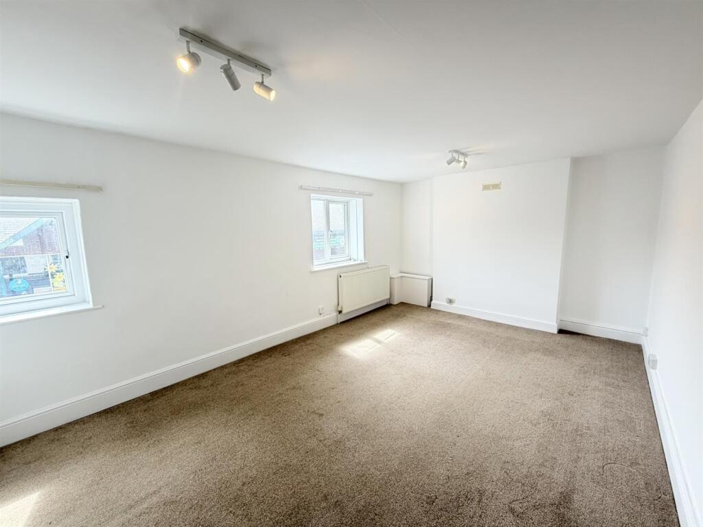 Apartment in Seaford, East Blatchington - View 5
