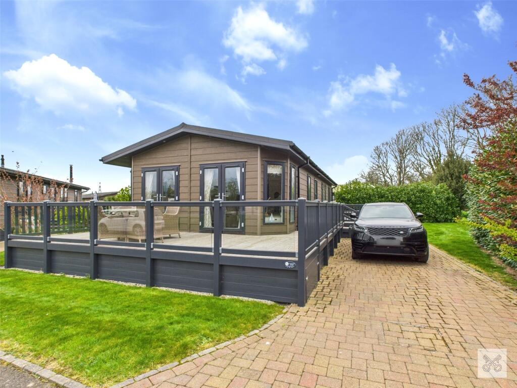 Main image of property: Foxhunter Residential Caravan Park, Monkton Street, Monkton, Ramsgate, CT12
