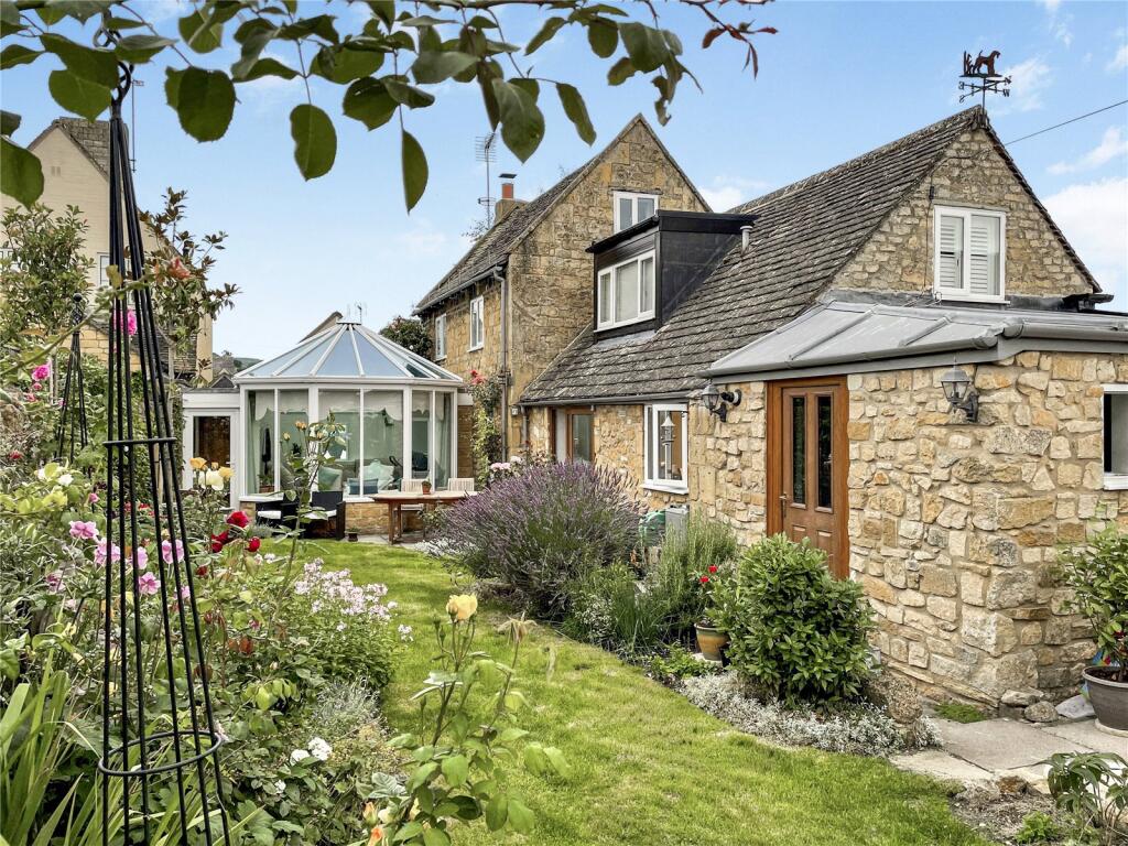 Main image of property: High Street, Broadway, Worcestershire, WR12