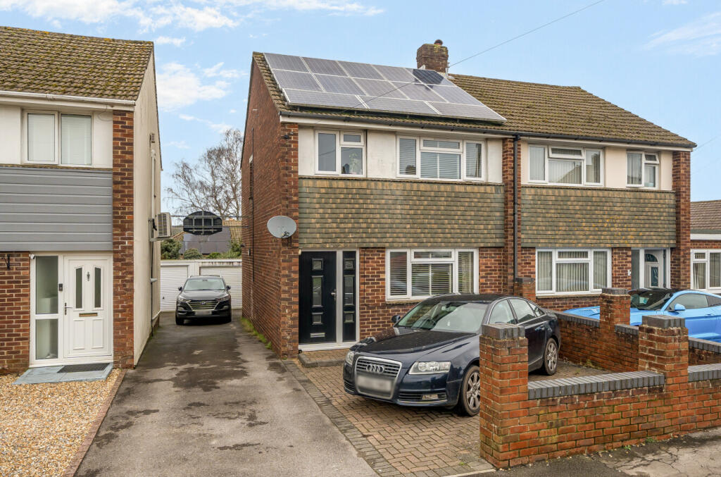 Main image of property: Butts Road, Sholing, Southampton, Hampshire, SO19