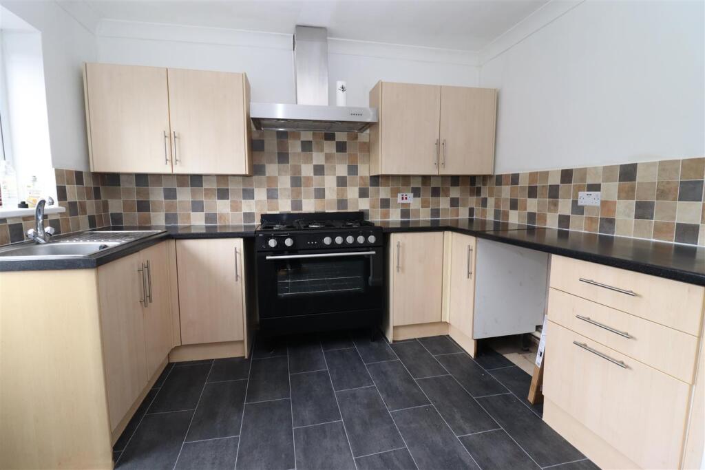 Saltgrounds Road, Brough photo 2