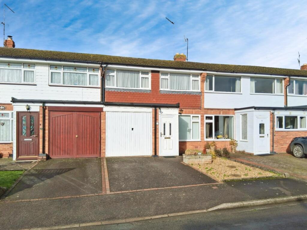Main image of property: Rivermead Drive, Tiddington, Stratford-upon-Avon