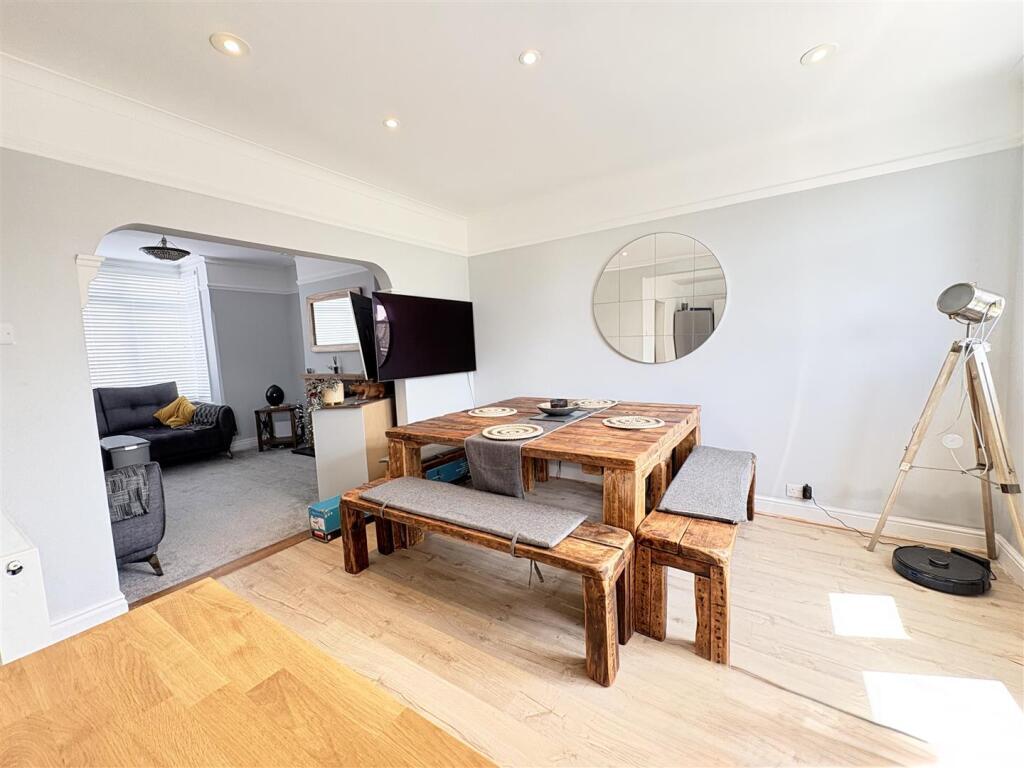 House in Portsmouth - View 4