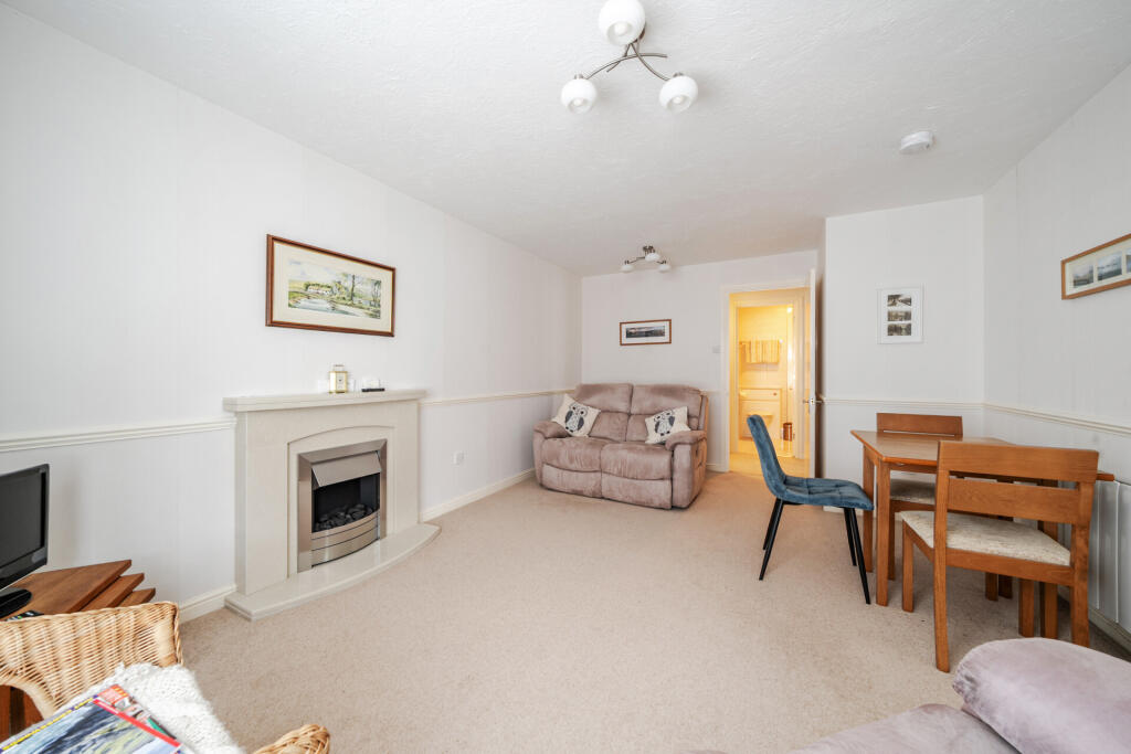 Apartment in Torquay - View 5