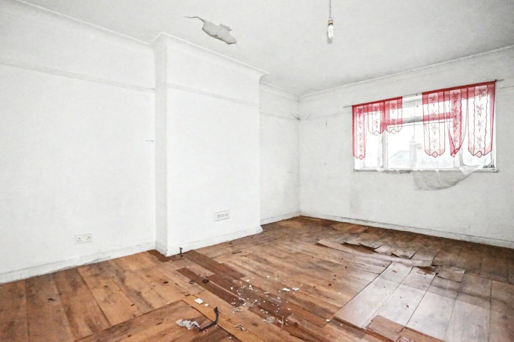 Apartment in London - View 2