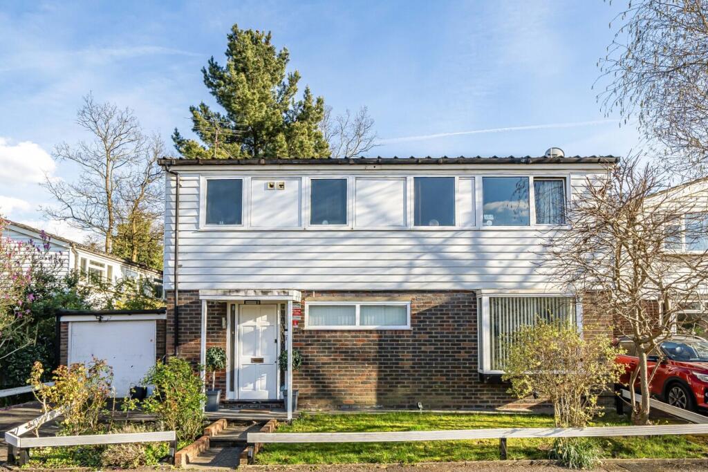 Main image of property: Alleyn Park, Dulwich, London, SE21