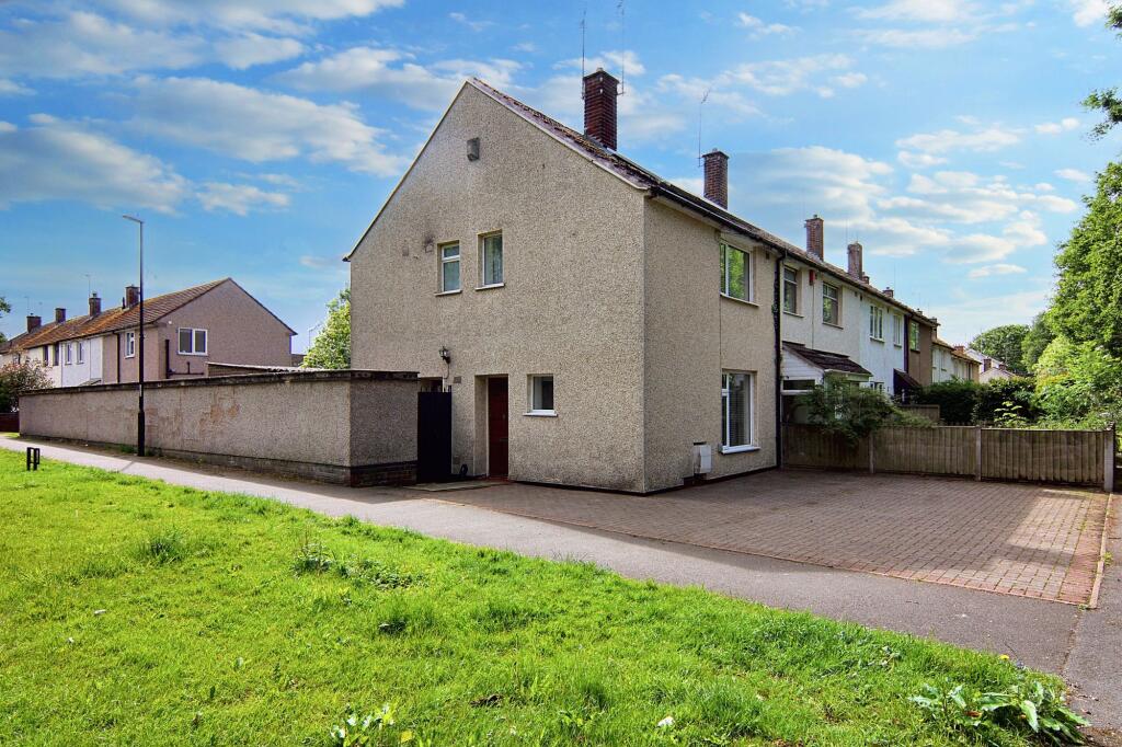 2-bed terraced on Hawthorn Lane, Coventry, CV4, £180,000