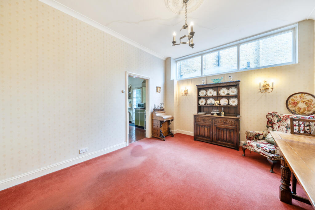 House in London - View 4