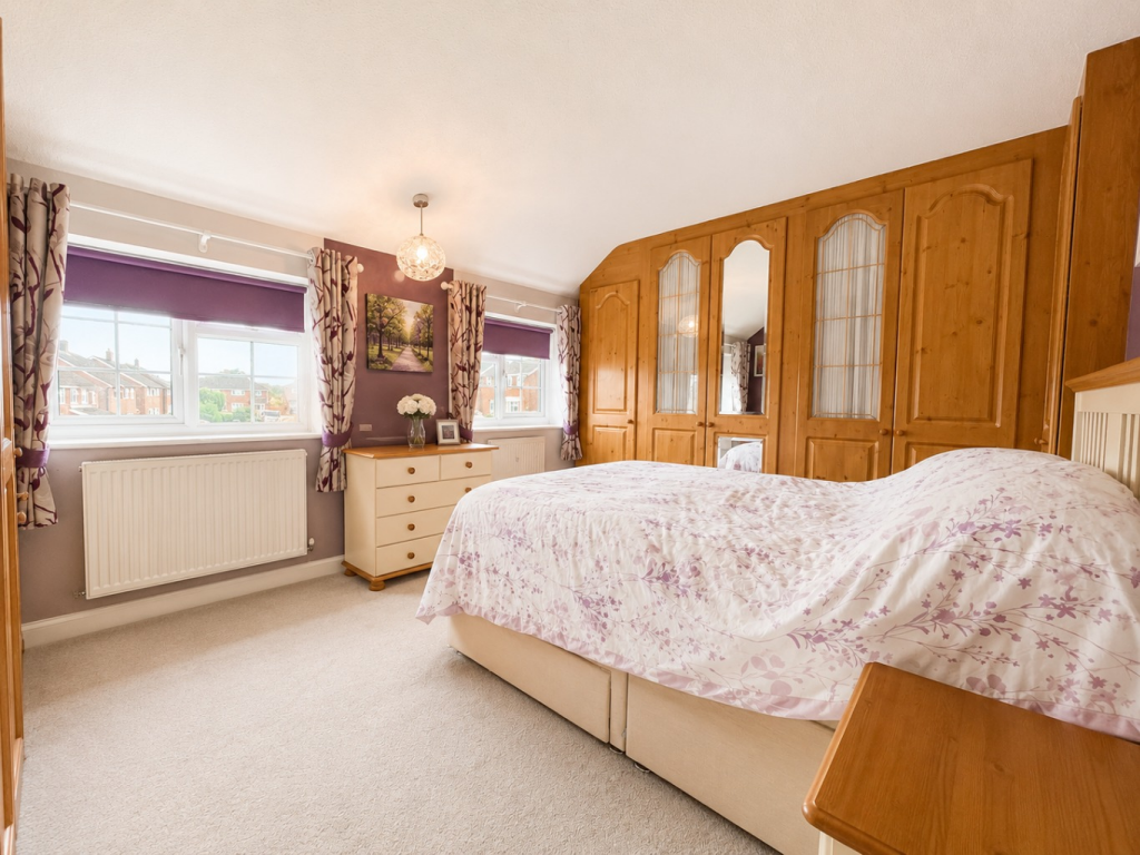 House in Luton - More