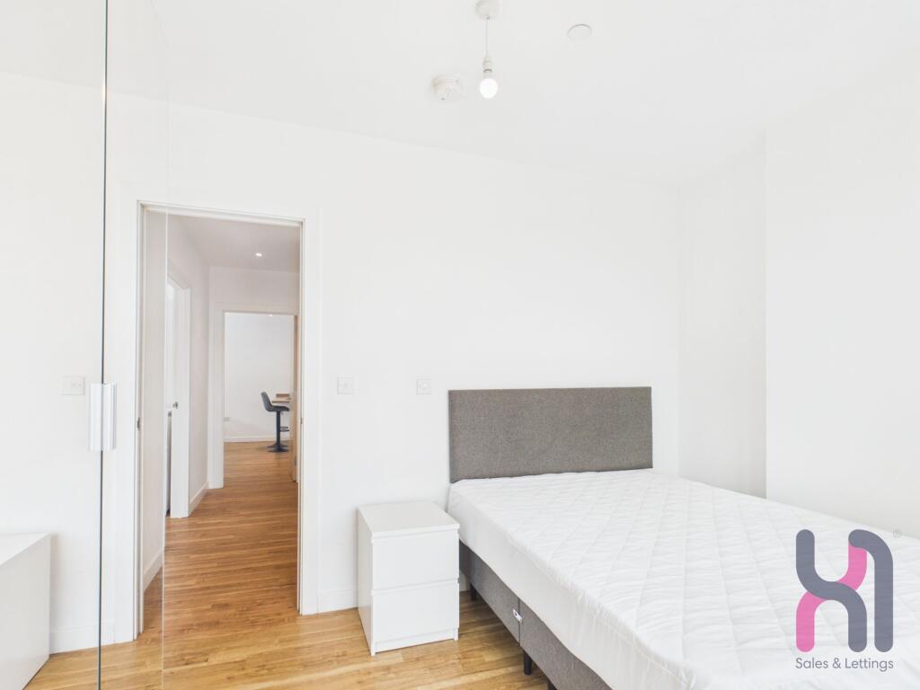 Apartment in Gillingham, Medway - More