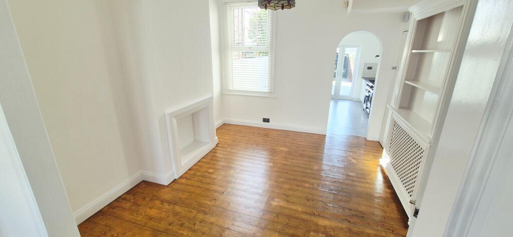 House in Gravesham, Rosherville, Perry Street - View 4