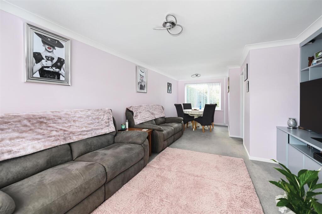 House in Basingstoke and Deane, Viables - View 5
