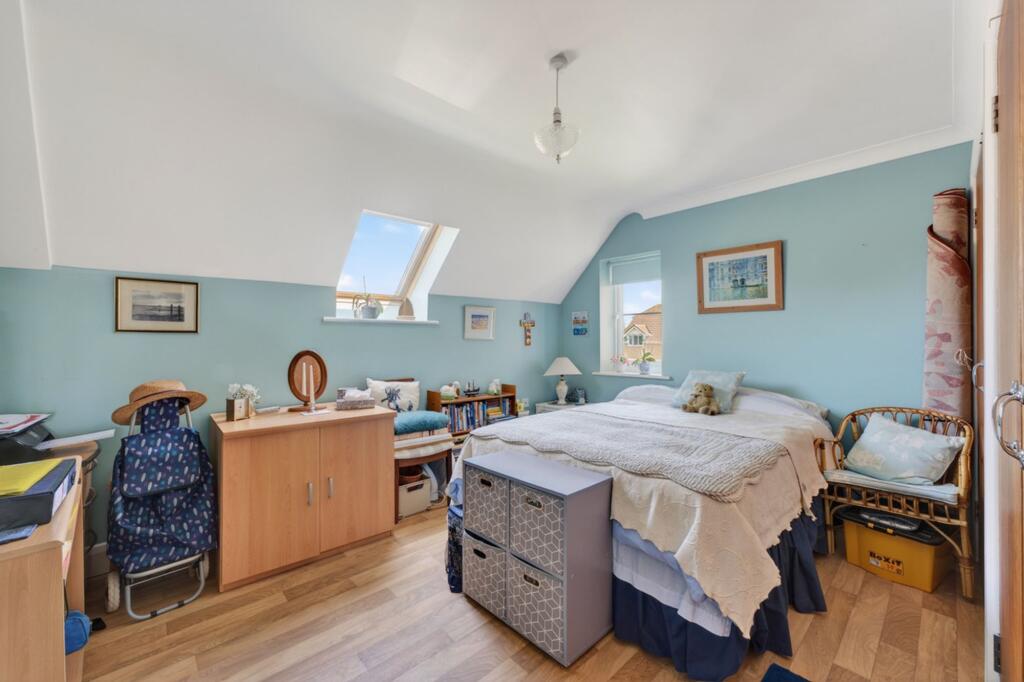 Solent Court, 51 St Catherines Road, Southbourne, BH6 4AQ photo 5