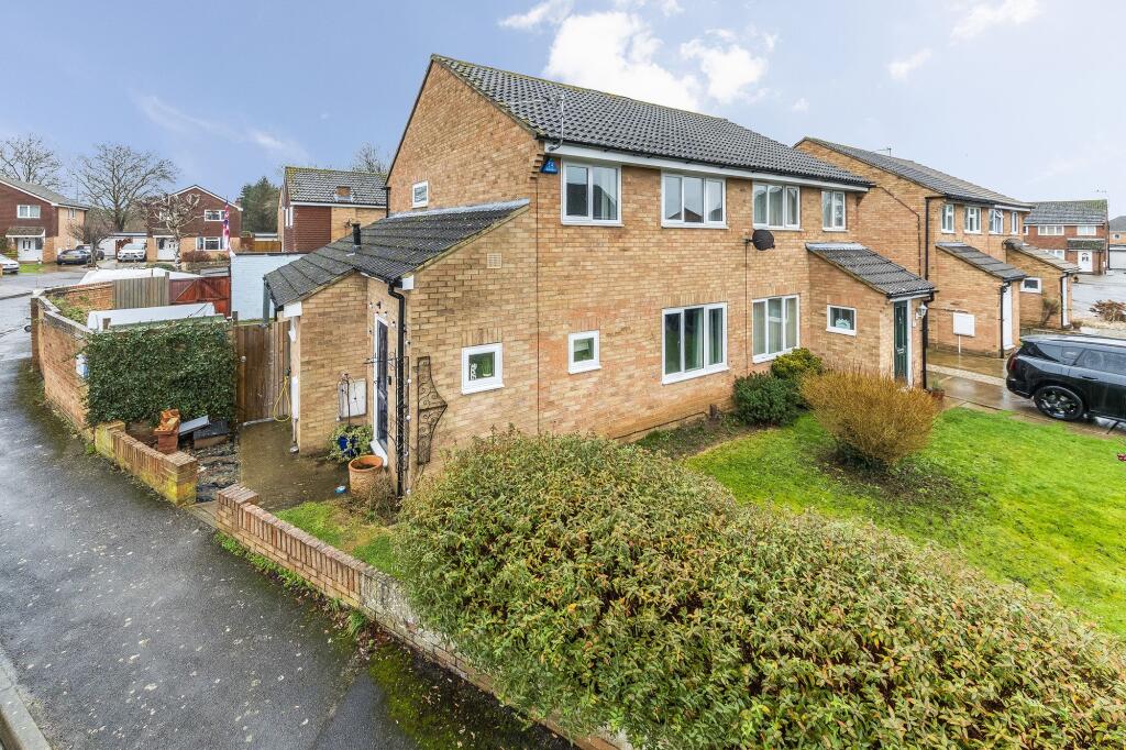 Main image of property: Penn Close, Abingdon, OX14