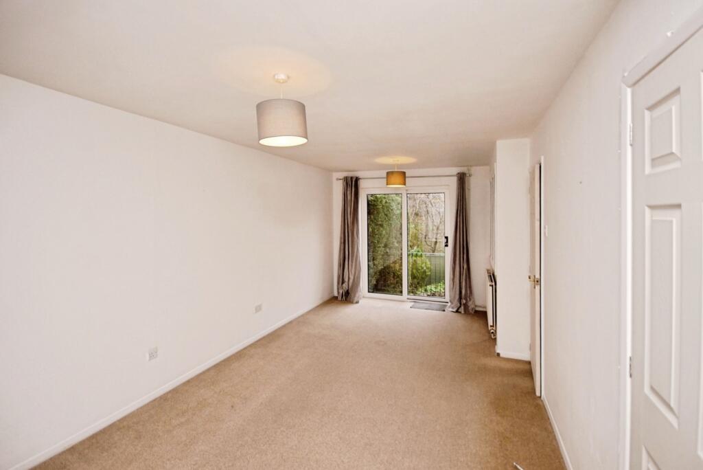 Pennine Road, BRISTOL, Avon, BS30 photo 4