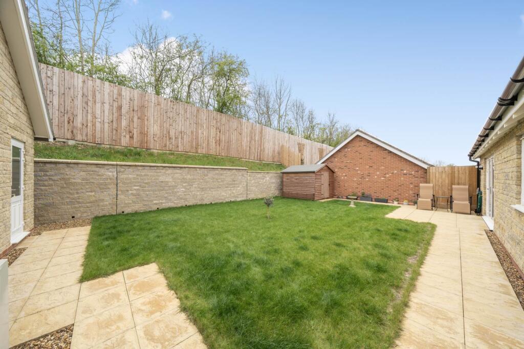 House in Bromham, Bedford - View 4
