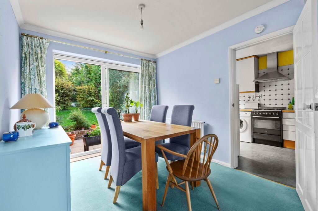 House in Princes Risborough, Monks Risborough - More