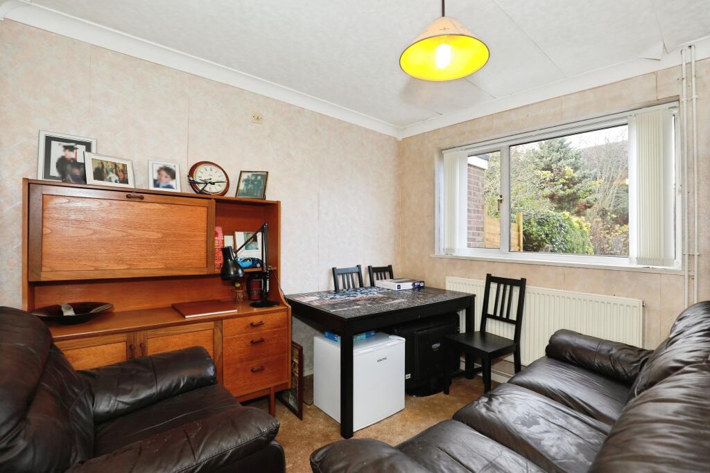 Stockwood Road, Newcastle, ST5 photo 4
