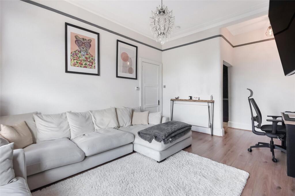 Apartment in Glasgow - View 4