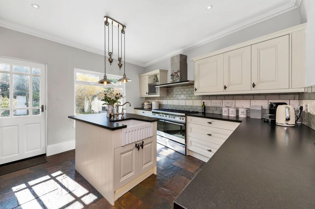House in West Suffolk, Newmarket - View 5