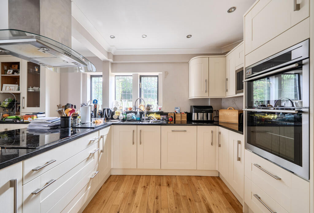House in Bath - View 5