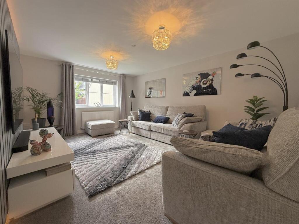 Llys Pen Bryn, Aberdare photo 5