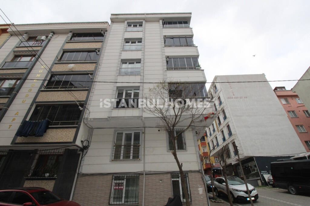 Main image of property: Istanbul, Büyükçekmece, Esenyurt