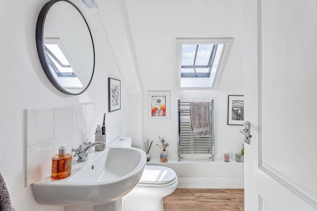 Apartment in Dorchester - More