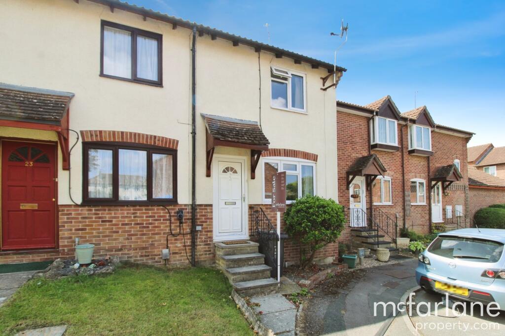 Main image of property: Locksgreen Crescent, Swindon, SN25