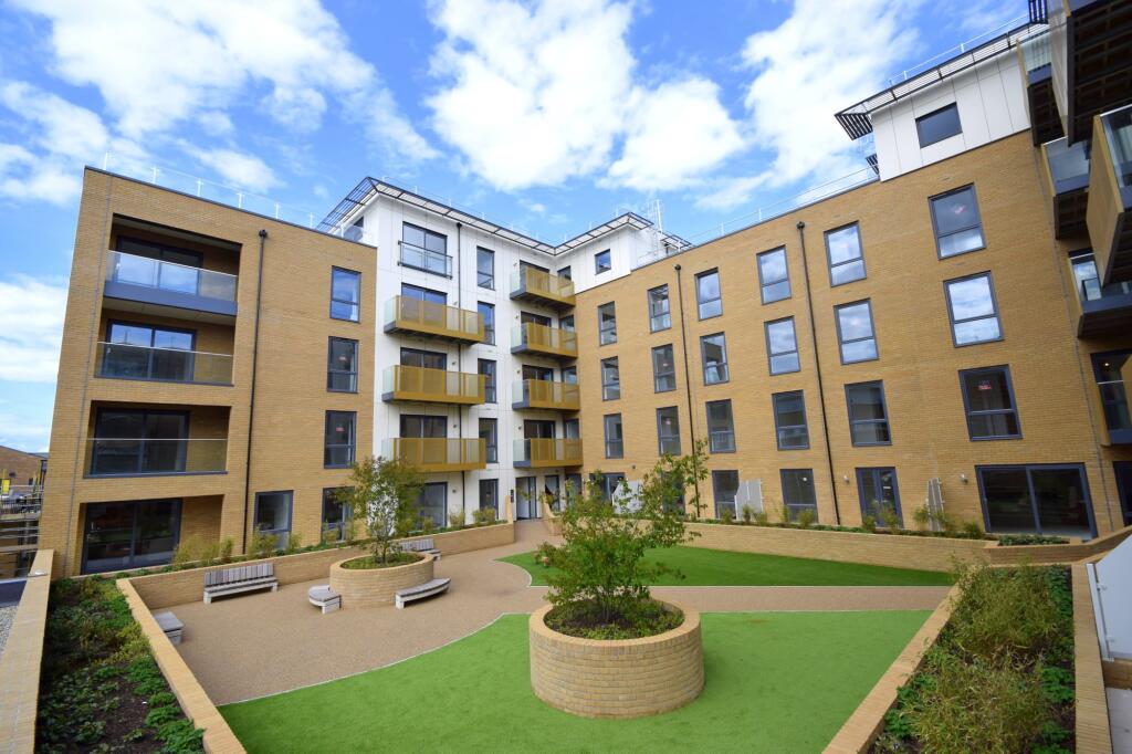 Apartment in Chelmsford - More