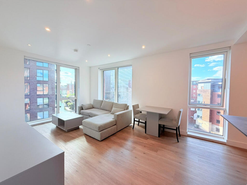 Main image of property: The Lancaster, Snow Hill Wharf, B4