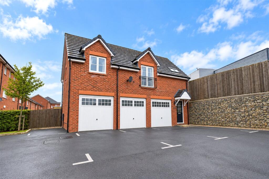 2-bed detached on Atholl Duncan Drive, Upton, Wirral, £190,000