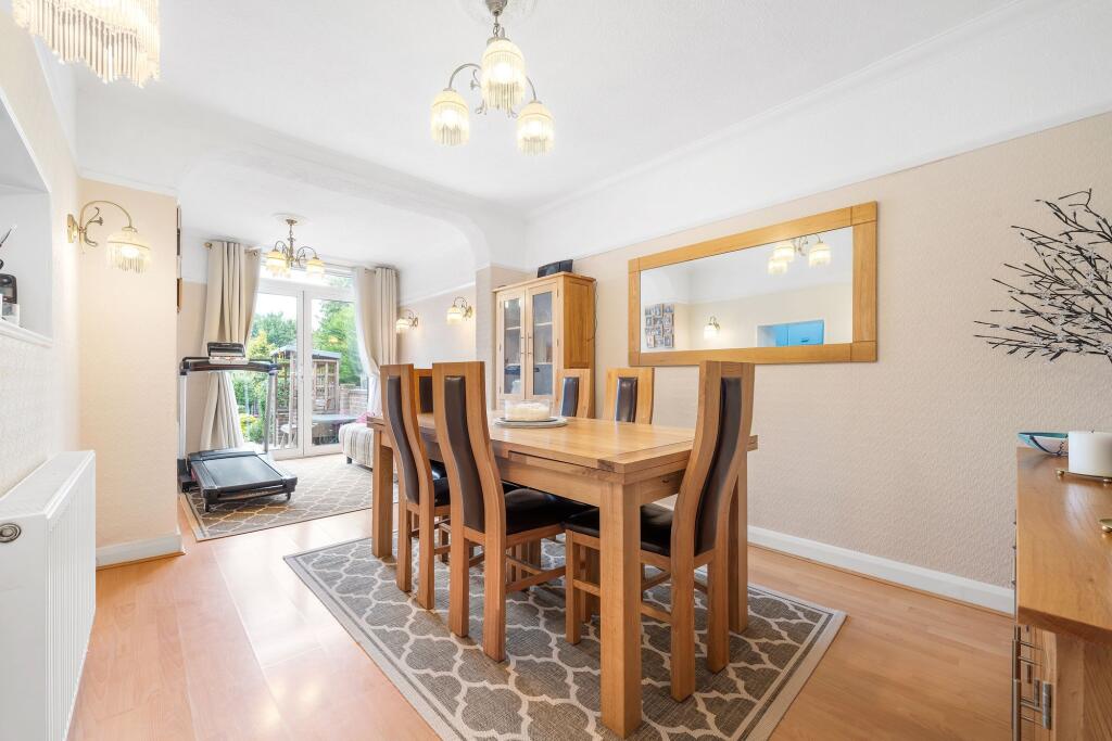 House in London, Upper Elmers End - View 3