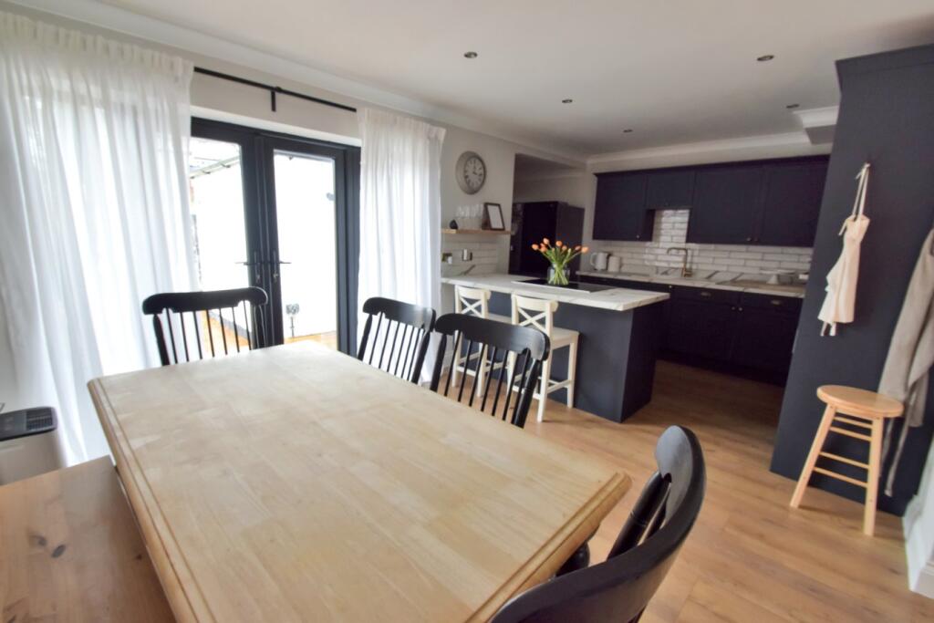 Main image of property: Elm Avenue, Chatham, ME4