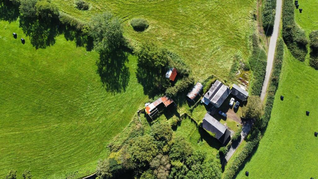 Llansteffan, Carmarthen, SA33 photo 2