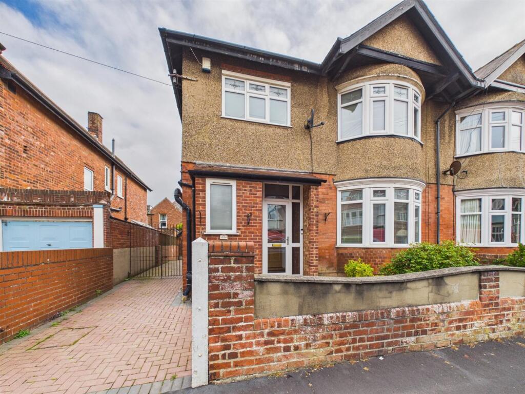 Main image of property: Mayfield Road, Bridlington