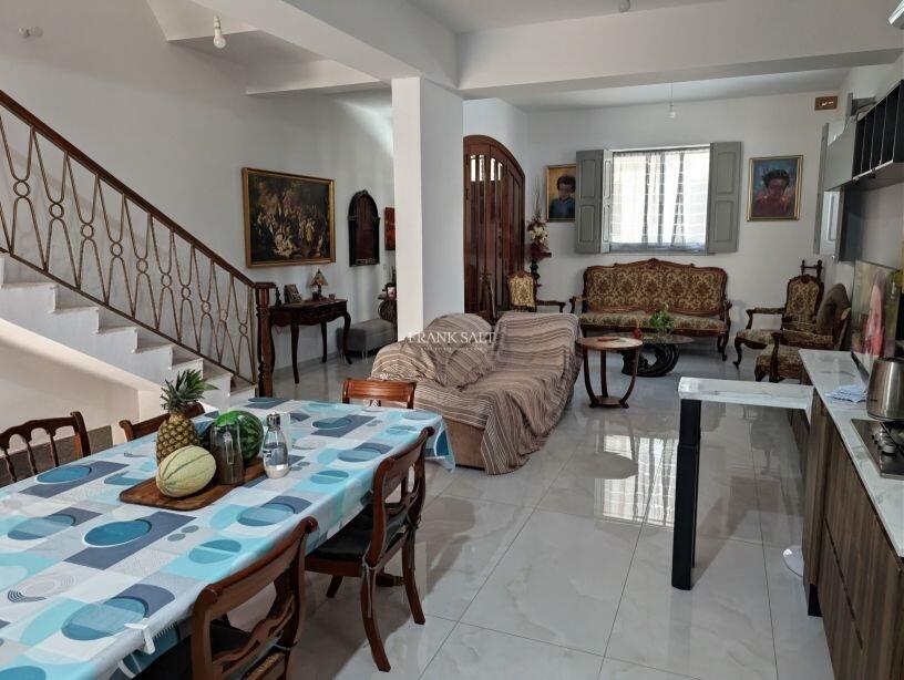 Main image of property: Birkirkara