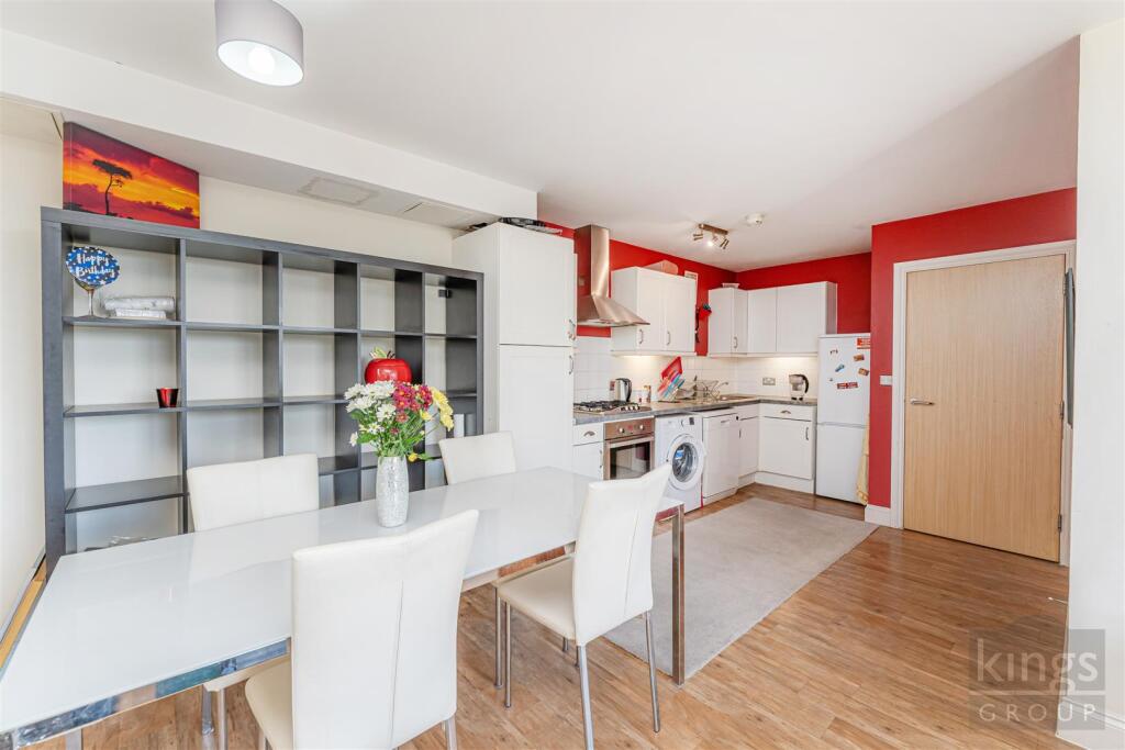 Apartment in London - View 5