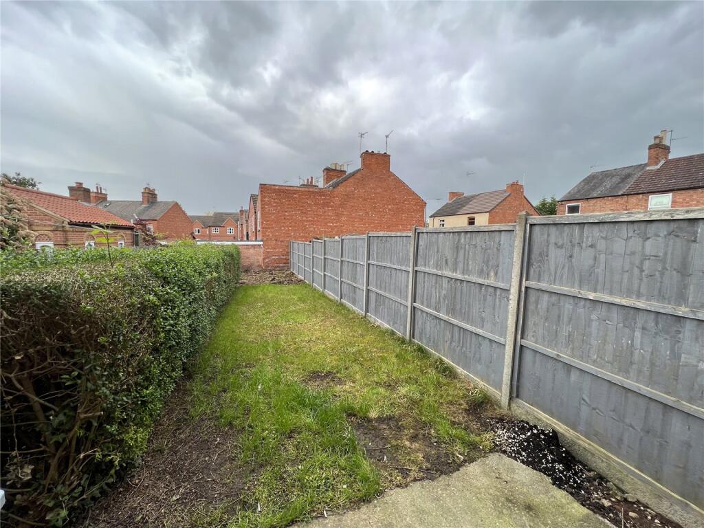 House in Nottingham - View 5