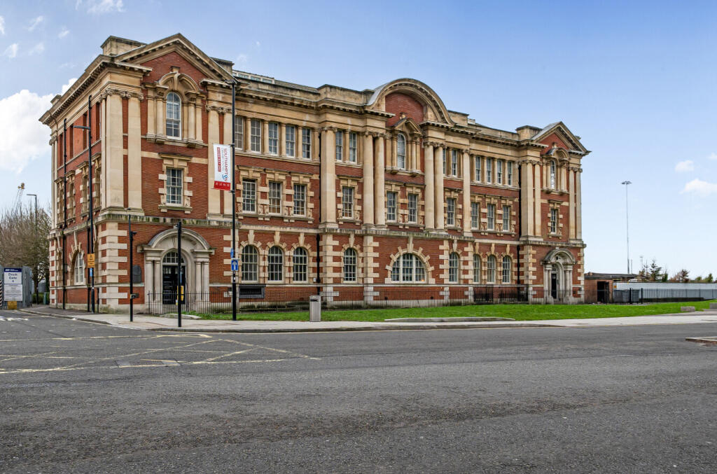 Main image of property: Platform Road, Ocean Village, Southampton, Hampshire, SO14