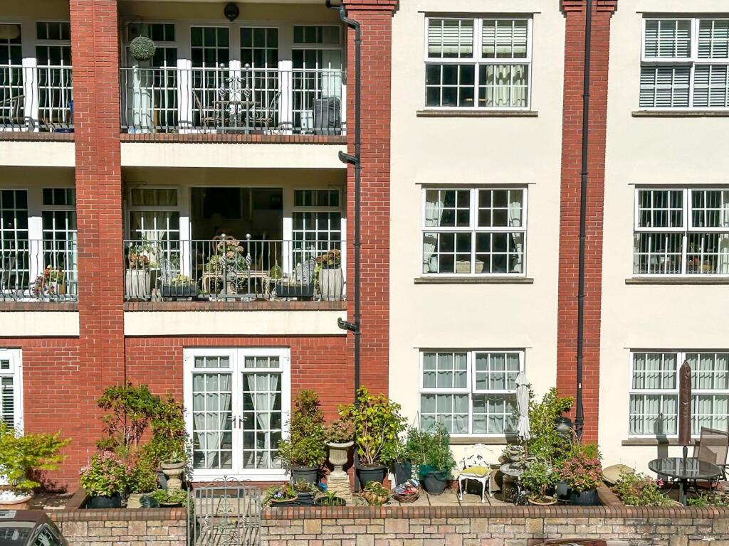 Nore Road, Portishead, North Somerset, BS20