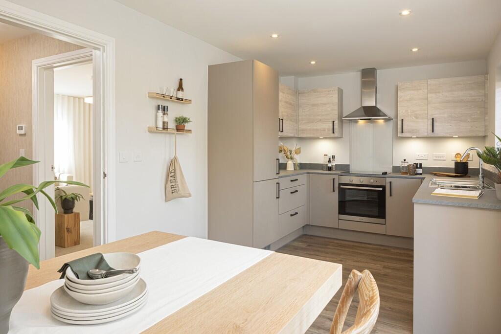 House in Crowthorne, Bracknell Forest - View 3
