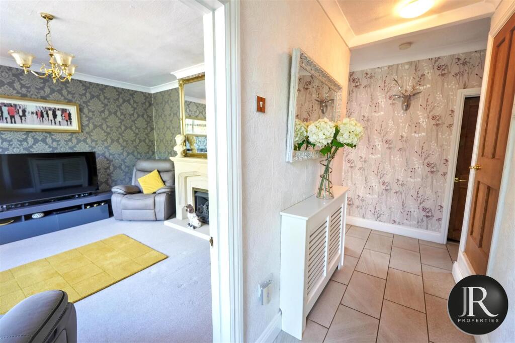 Armitage Road, Brereton, Rugeley photo 4