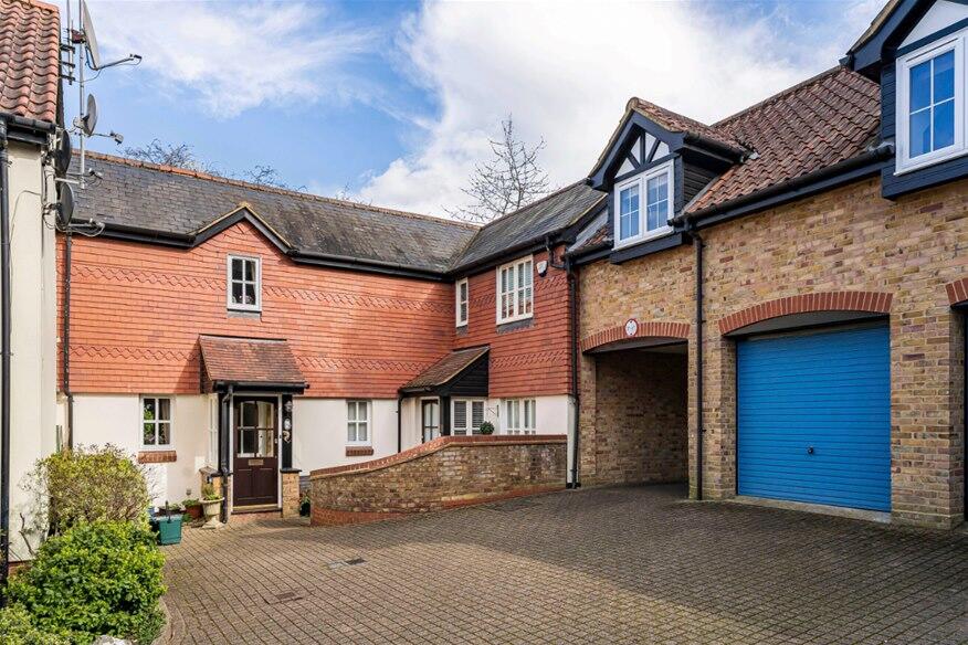 Main image of property: Walkers Road, Harpenden, AL5