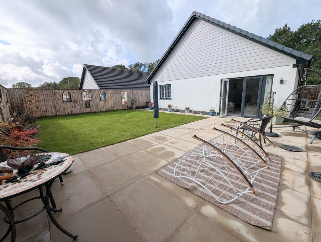 House in Ystradgynlais - View 4