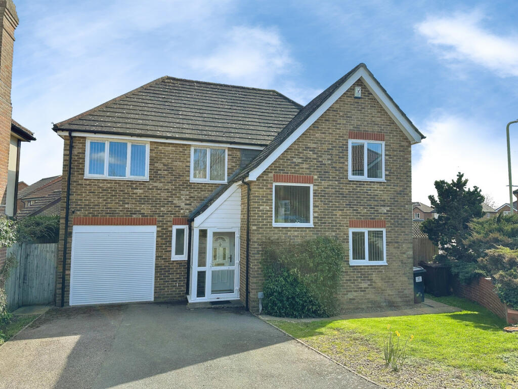 Main image of property: Cherrywood Rise, Ashford, TN25 4