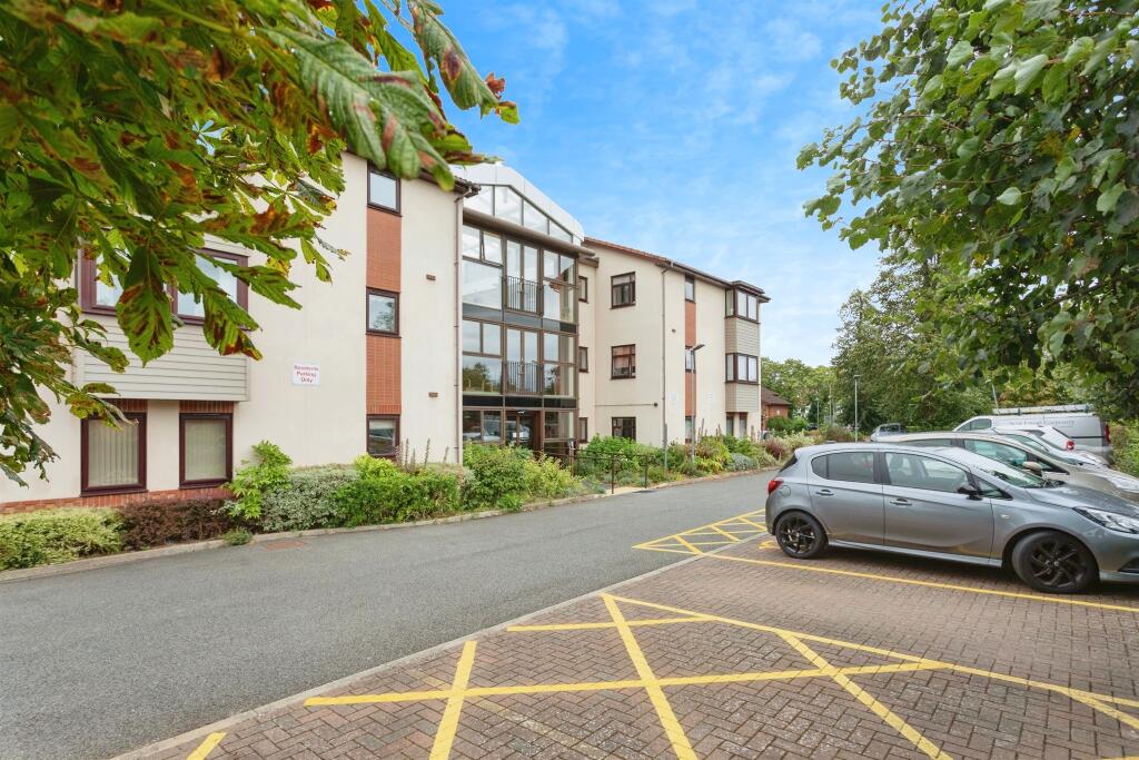 Main image of property: Westbury Lane, Newport Pagnell