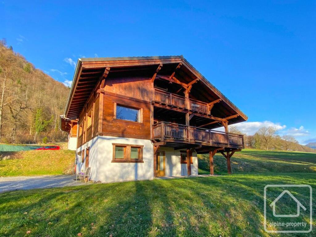 Main image of property: Rhone Alps, Haute-Savoie, Taninges